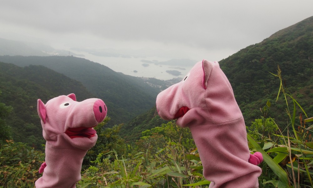 Am nächsten Tag: Wanderung in den Bergen bei Sai Kun.