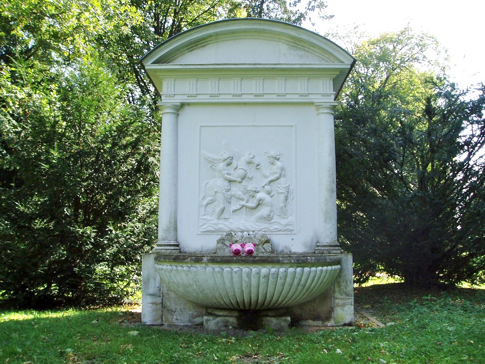 Naja, zum Abschluss gibt es ein schönes Brunnenbad. Ein Hoch auf Fürst Franz!