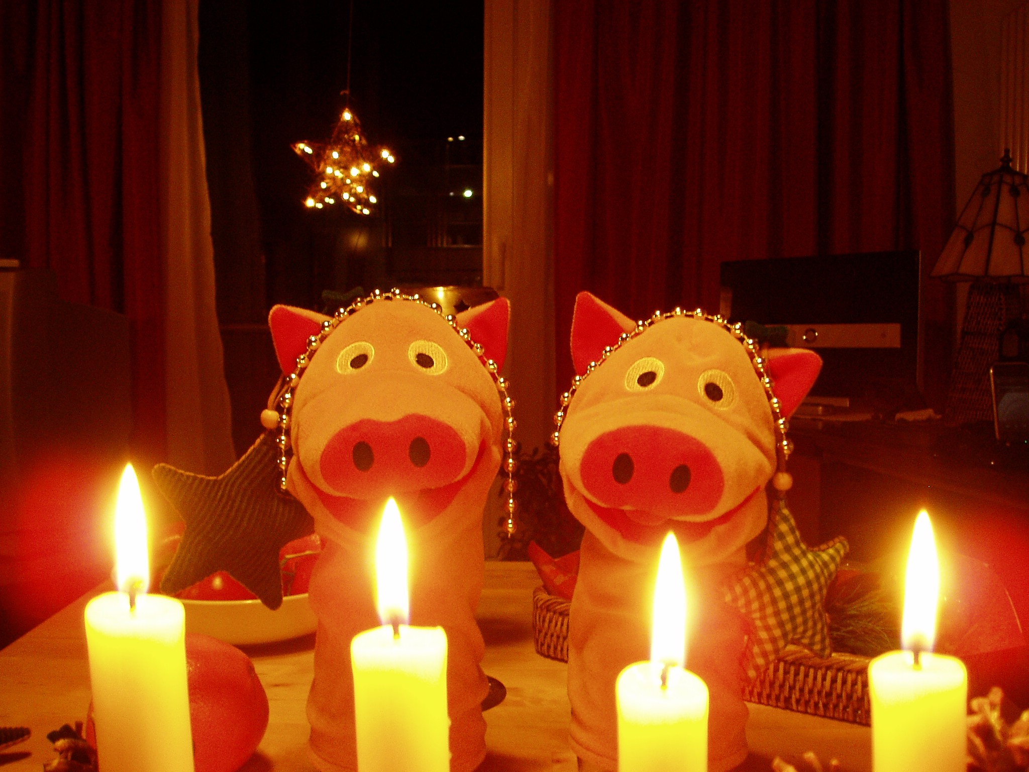 Vor der Bescherung wurde natürlich gesungen.